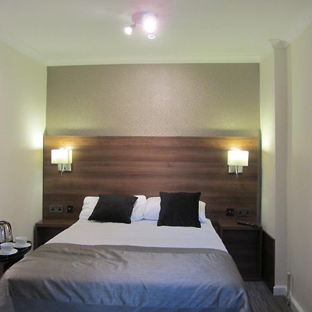 Goodwood Hotel London Bagian luar foto
