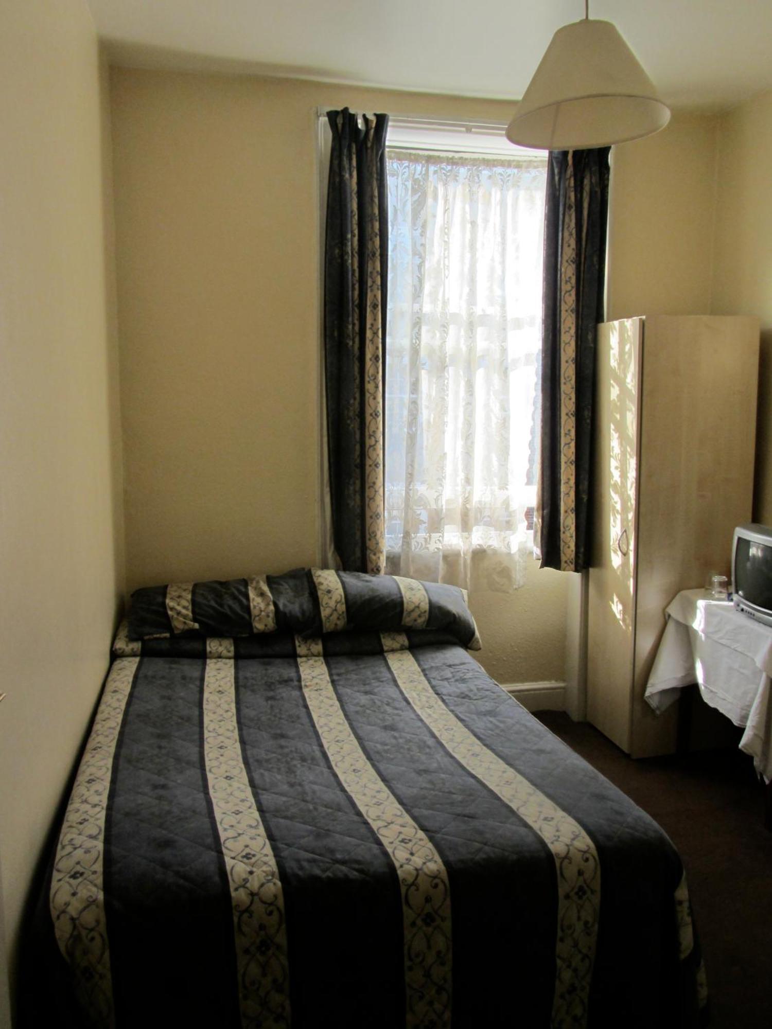 Goodwood Hotel London Bagian luar foto