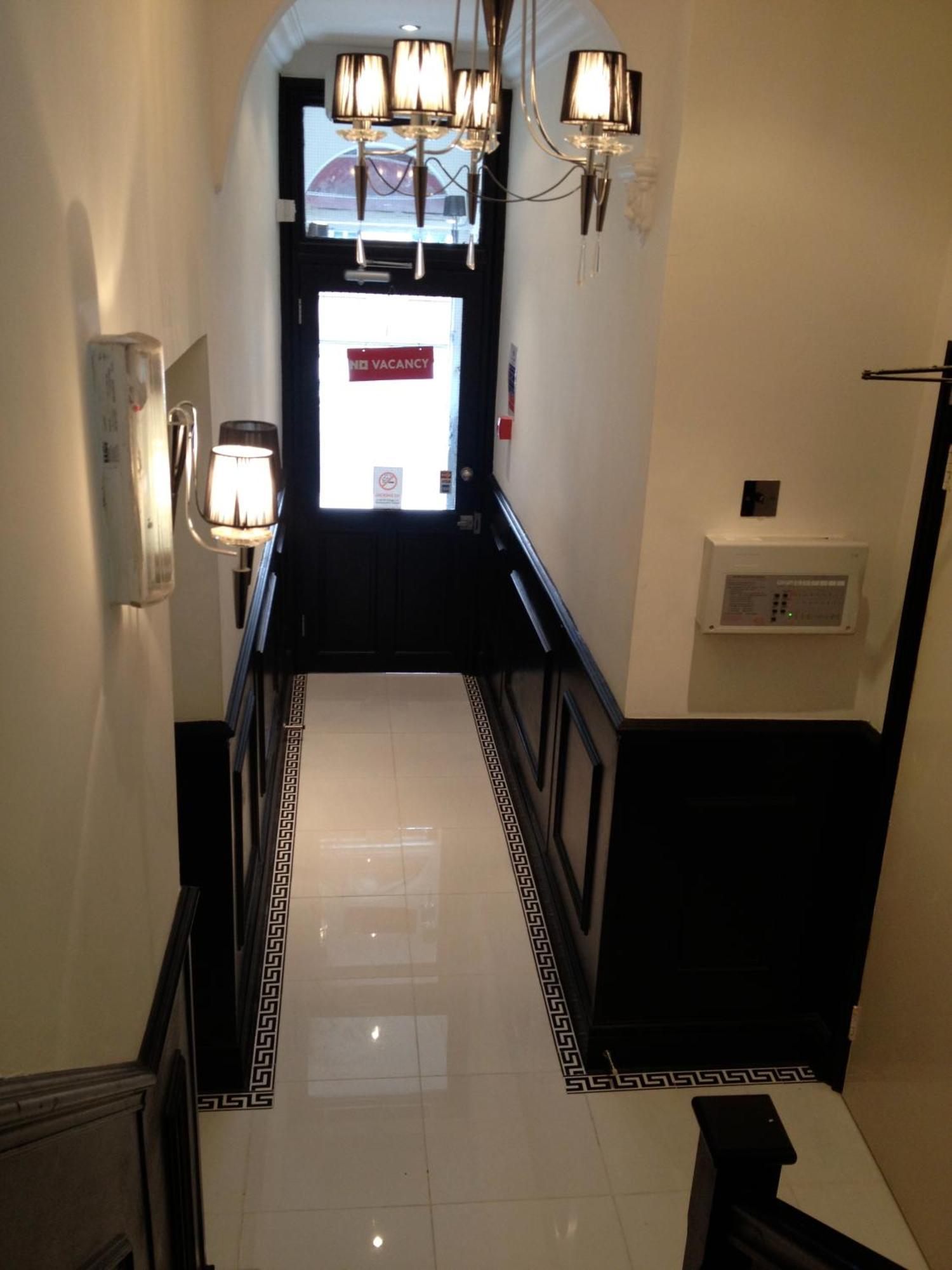 Goodwood Hotel London Bagian luar foto