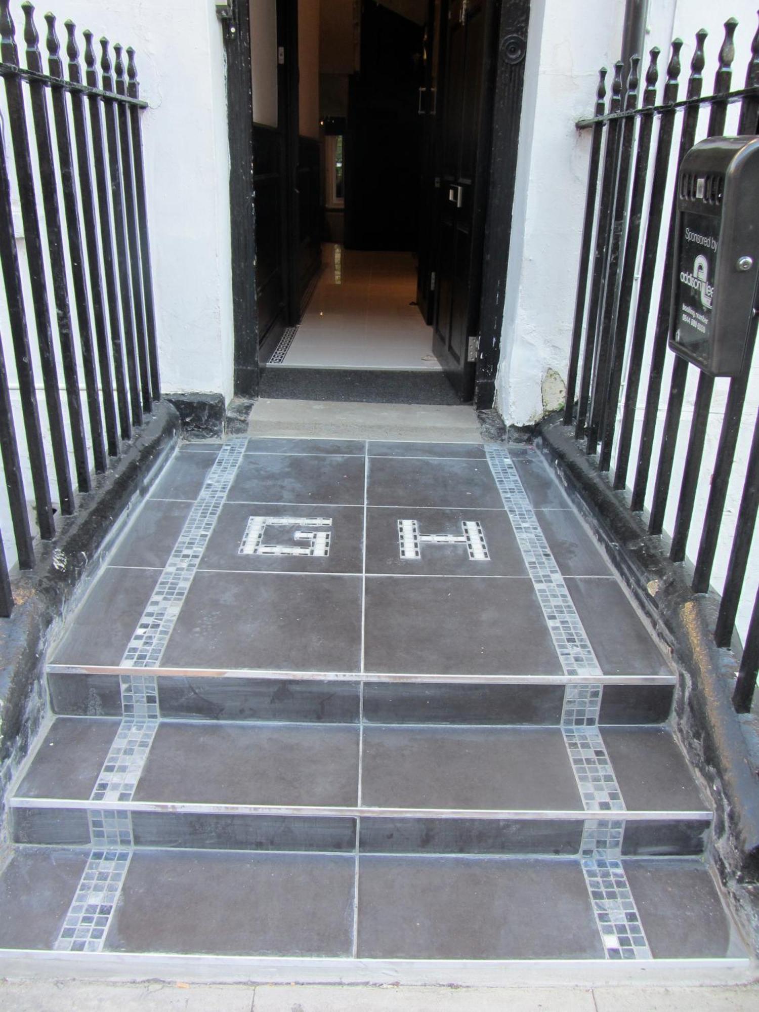 Goodwood Hotel London Bagian luar foto